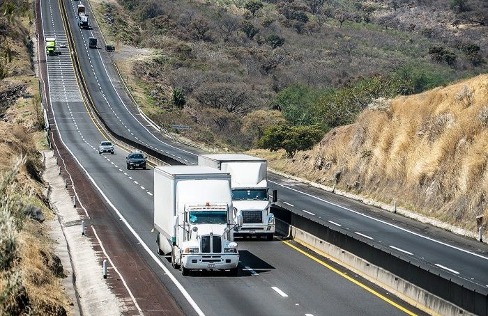 Asalto a mano armada en la autopista Orizaba-Puebla deja a una pareja sin su camioneta