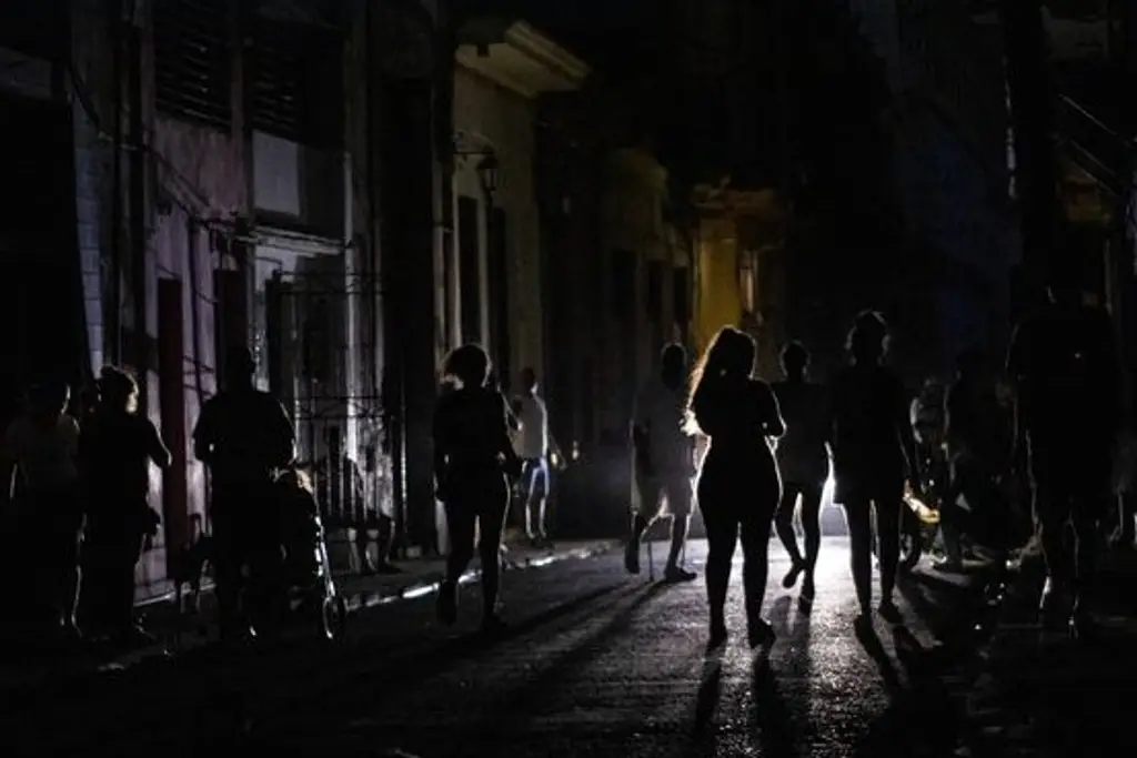 EU podría realizar una “toma de control amistosa” de Cuba